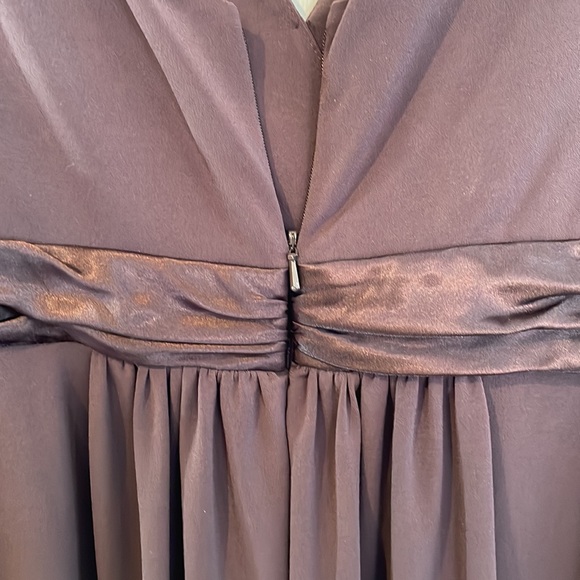 David’s Bridal Size 12 Sleeveless Dress - Picture 9 of 13